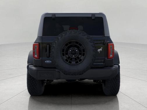 SHADOW BLACK 2026 Ford Bronco Outer Banks