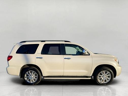 2014 Toyota Sequoia Platinum