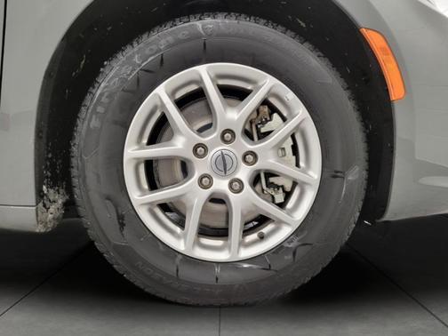 2025 Chrysler Pacifica L