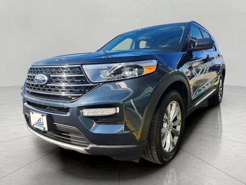 STONE BLUE METALLIC 2023 Ford Explorer XLT