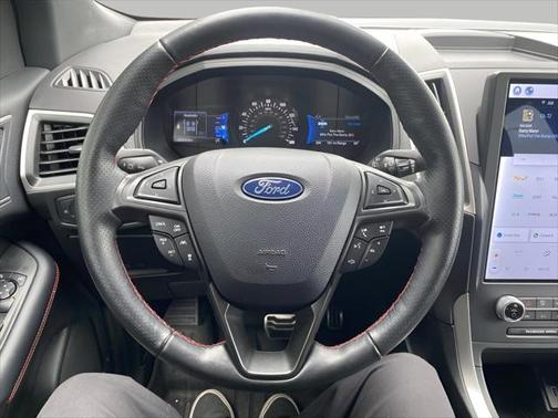 2022 Ford Edge ST Line