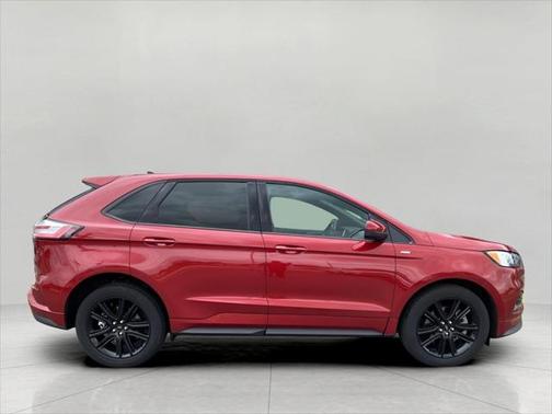 2022 Ford Edge ST Line