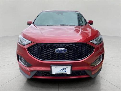 2022 Ford Edge ST Line