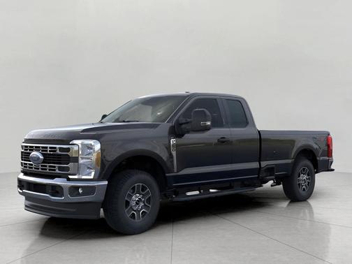 2025 Ford F-250 XLT