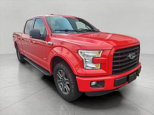 2016 Ford F-150 CREW CAB PICKUP - SHORT BED