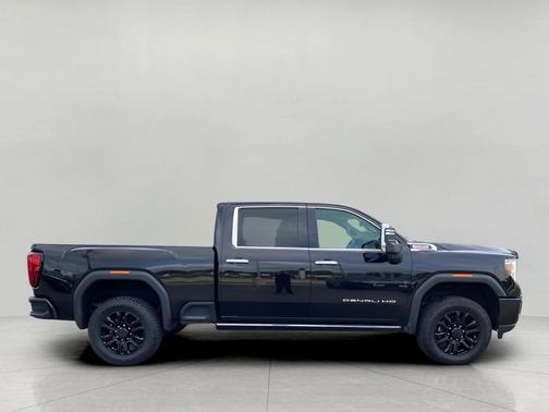 2023 GMC Sierra 2500 Denali