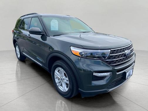 FORGED GREEN METALLIC 2023 Ford Explorer XLT