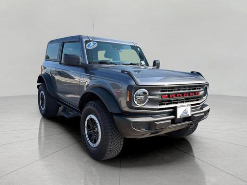 Carbonized Gray Metallic 2022 Ford Bronco Base 2 Door Advanced 4x4
