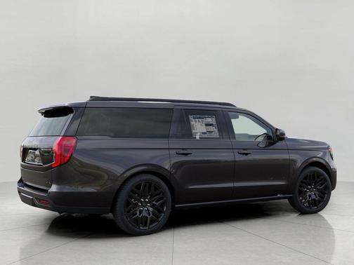 Dark Matter Gray Metallic 2027 Ford Expedition Max Platinum