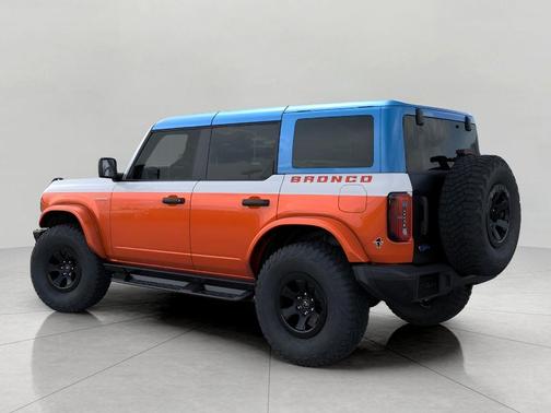 OXFORD WHITE 2026 Ford Bronco Stroppe Edition