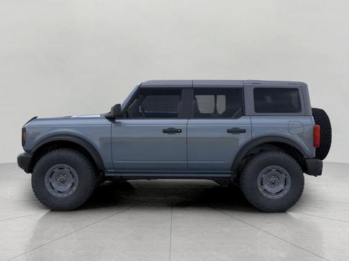 2025 Ford Bronco Base 4 Door 4x4