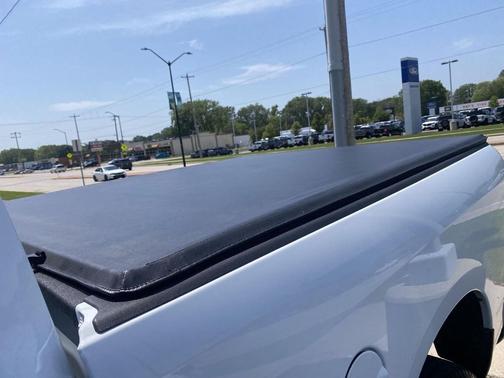 Bright White Clearcoat 2023 RAM 2500 Big Horn Crew Cab 4x4 6'4' Box