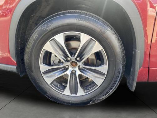 Ruby Flare Pearl 2022 Toyota Highlander XLE