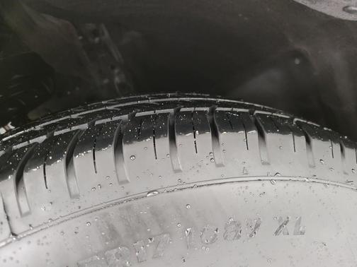 2025 Toyota Sienna LE