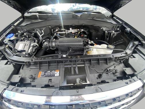 AGATE BLACK 2024 Ford Explorer XLT