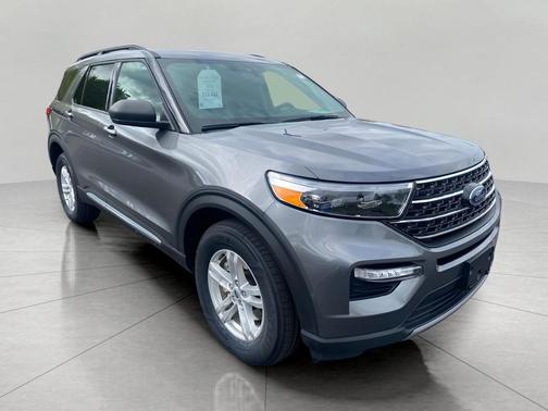 CARBONIZED GRAY METALLIC 2023 Ford Explorer XLT