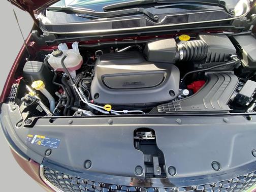 Velvet Red Pearlcoat 2023 Chrysler Pacifica Touring L