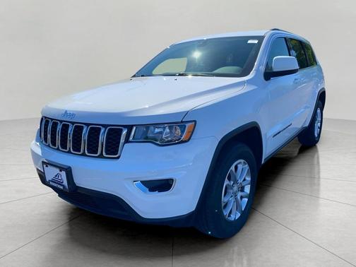 Bright White 2021 Jeep Grand Cherokee Laredo