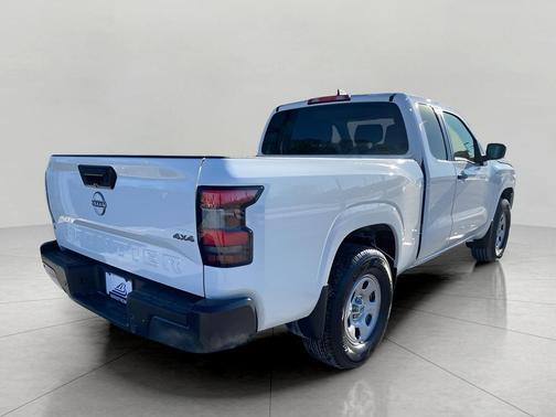 2024 Nissan Frontier S