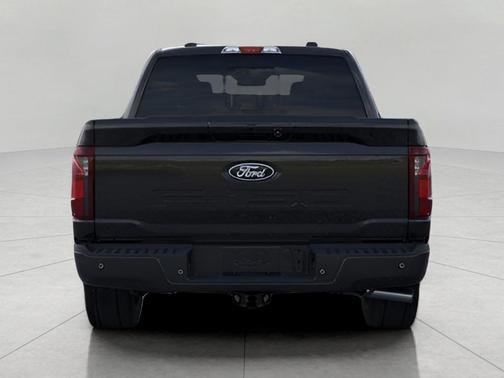 AGATE BLACK METALLIC 2026 Ford F-150 XLT