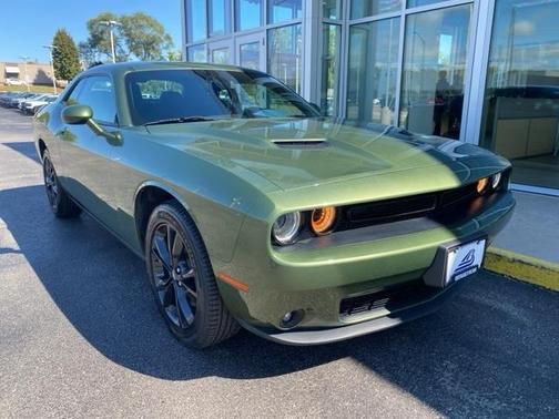 2022 Dodge Challenger SXT
