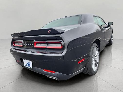 Pitch Black Clearcoat 2023 Dodge Challenger GT