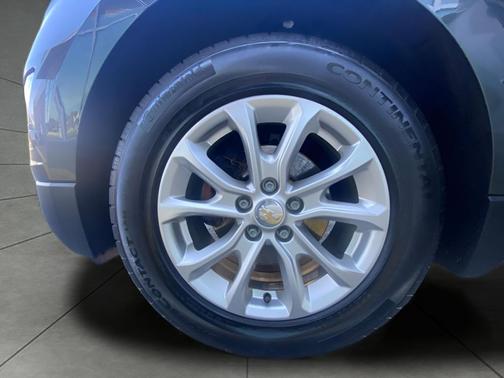 Nightfall Gray Metallic 2018 Chevrolet Equinox LT