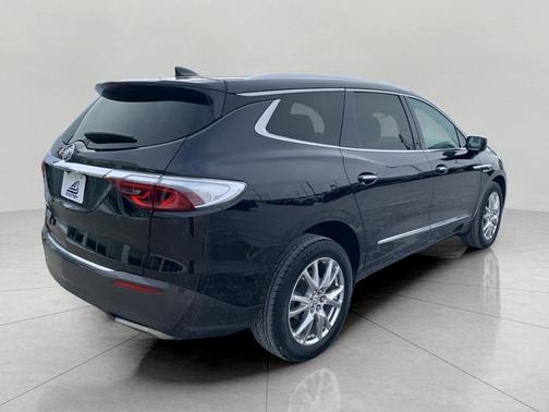 2023 Buick Enclave Essence AWD