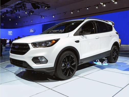 MAGNETIC METALLIC 2017 Ford Escape Titanium