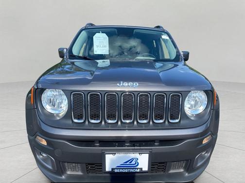 Granite Crystal Metallic Clearcoat 2017 Jeep Renegade Latitude
