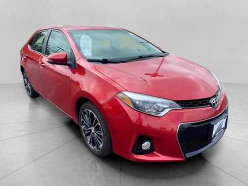 Barcelona Red Metallic 2016 Toyota Corolla S Plus