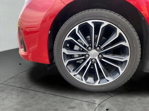 Barcelona Red Metallic 2016 Toyota Corolla S Plus