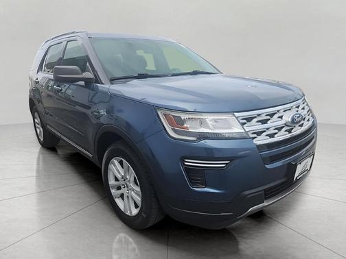 BLUE METALLIC 2019 Ford Explorer XLT