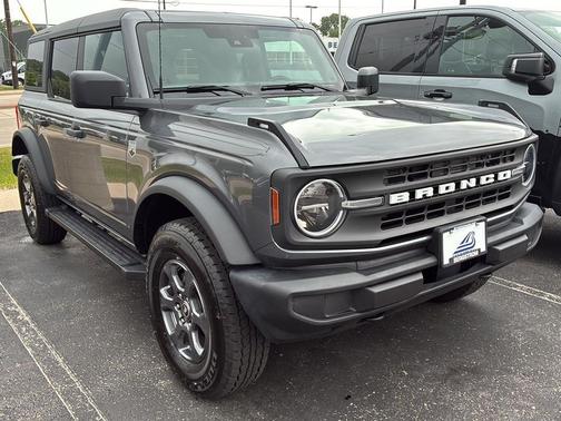 CARBONIZED GRAY METALLIC 2025 Ford Bronco Big Bend
