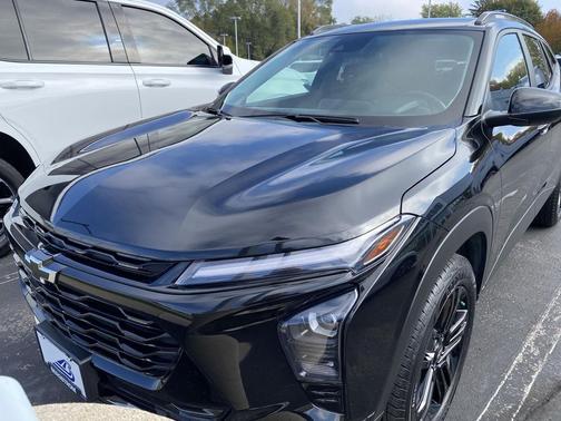 Mosaic Black Metallic 2024 Chevrolet Trax ACTIV