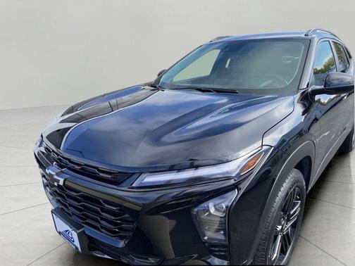 Mosaic Black Metallic 2024 Chevrolet Trax ACTIV