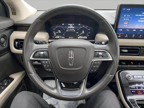 2021 Lincoln Nautilus Reserve