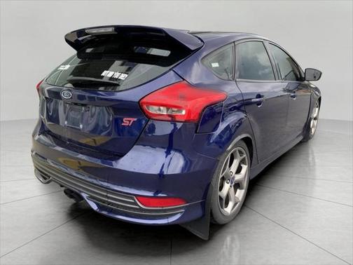 2017 Ford Focus ST