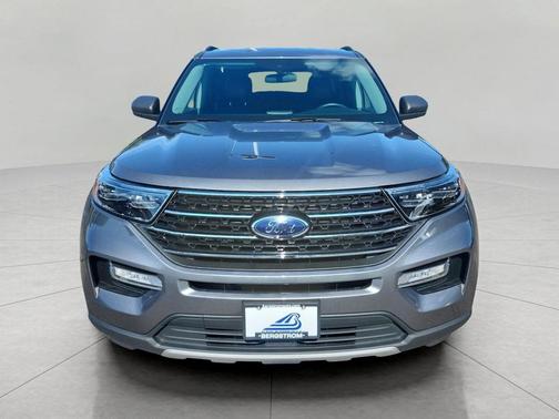 Carbonized Gray Metallic 2023 Ford Explorer XLT