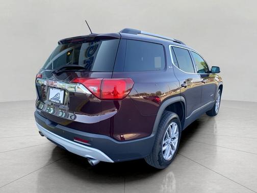 2018 GMC Acadia SLE-2
