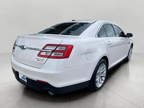 2016 Ford Taurus Limited