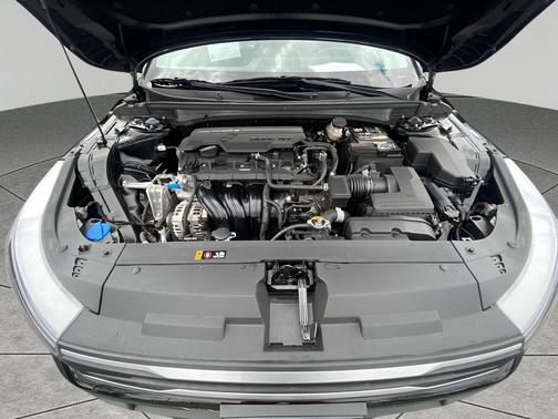 Aurora Black Pearl 2025 Kia K4 LXS