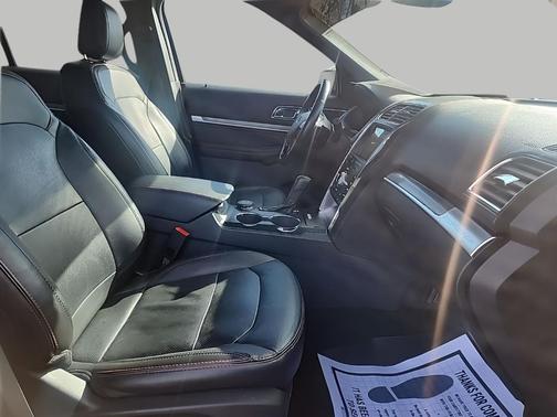 MAGNETIC METALLIC 2018 Ford Explorer Sport