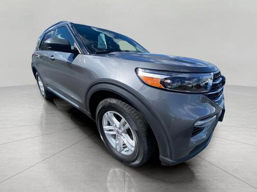 CARBONIZED GRAY METALLIC 2023 Ford Explorer XLT