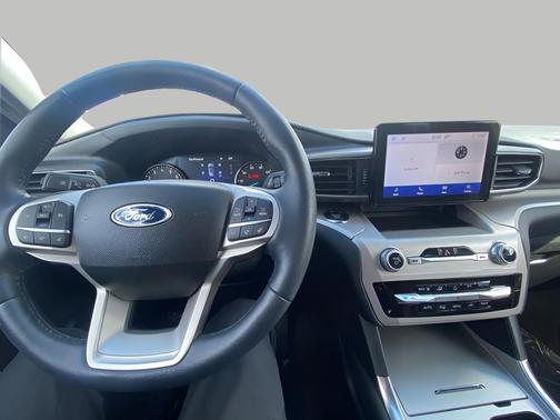 CARBONIZED GRAY METALLIC 2023 Ford Explorer XLT