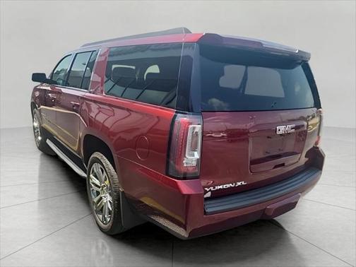 2016 GMC Yukon XL SLT