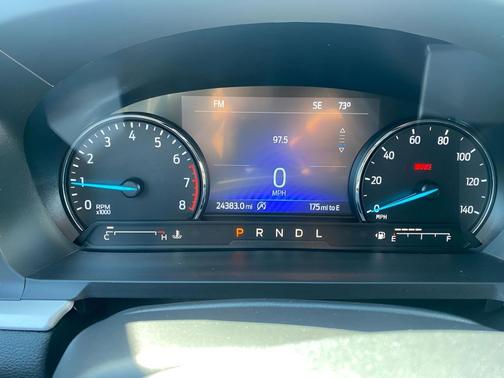 AGATE BLACK METALLIC 2024 Ford Explorer XLT