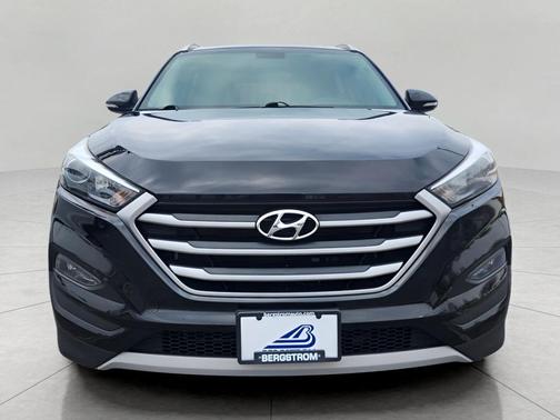 Black Noir Pearl 2018 Hyundai TUCSON Sport