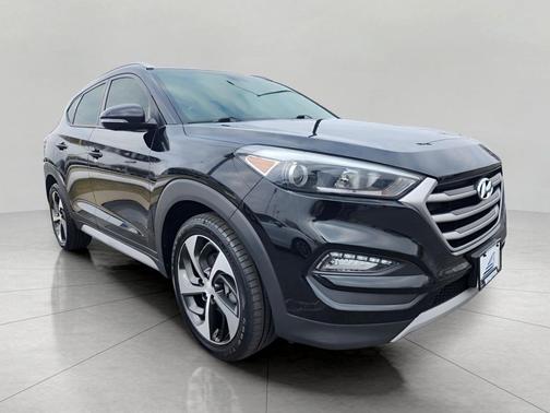 Black Noir Pearl 2018 Hyundai TUCSON Sport