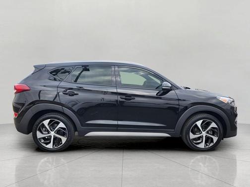 Black Noir Pearl 2018 Hyundai TUCSON Sport